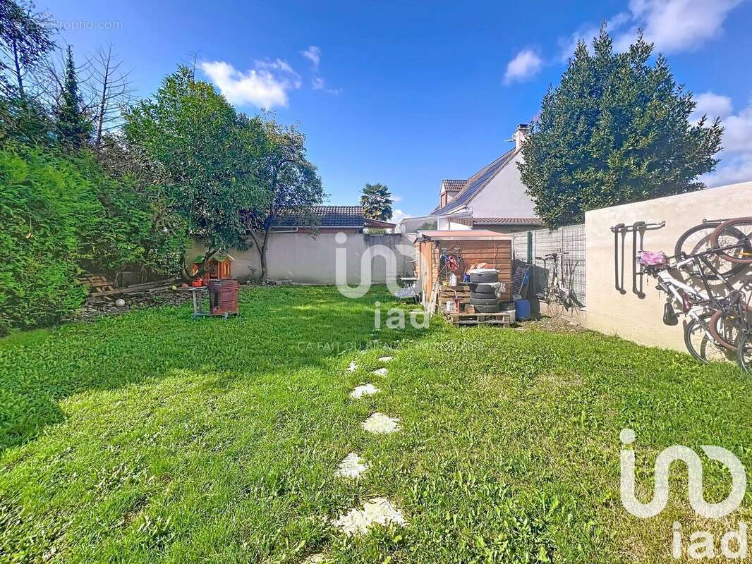 Photo 3 - Maison à TREMBLAY-EN-FRANCE