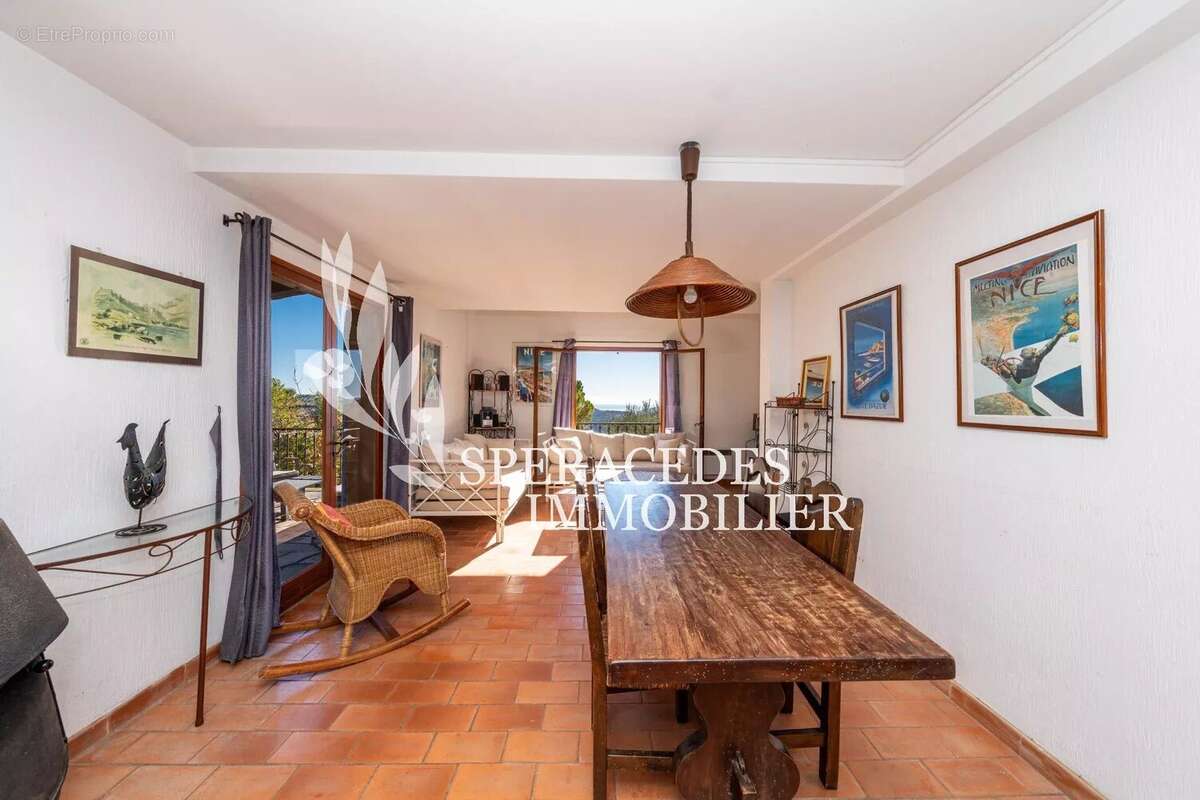 Maison à SPERACEDES