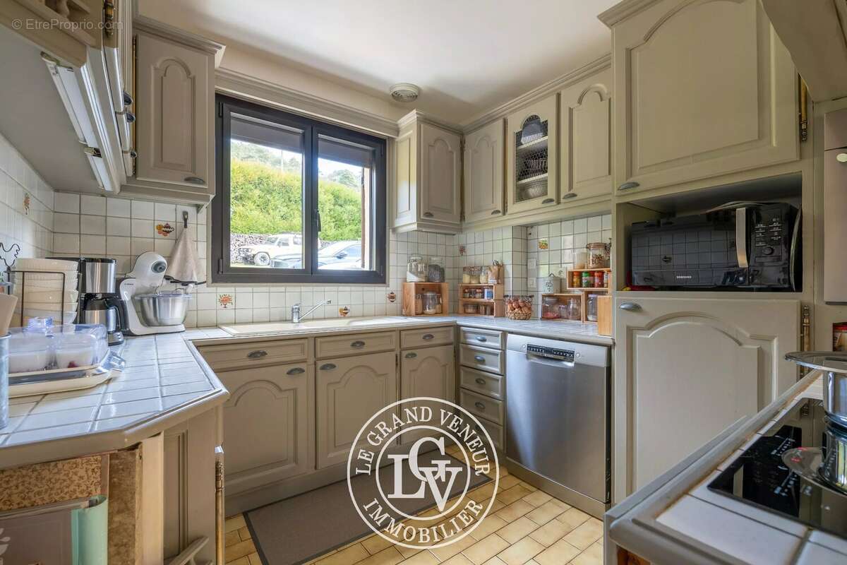 Maison à FONTAINEBLEAU