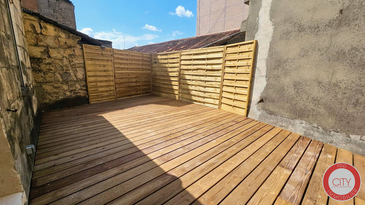 Appartement à BORDEAUX