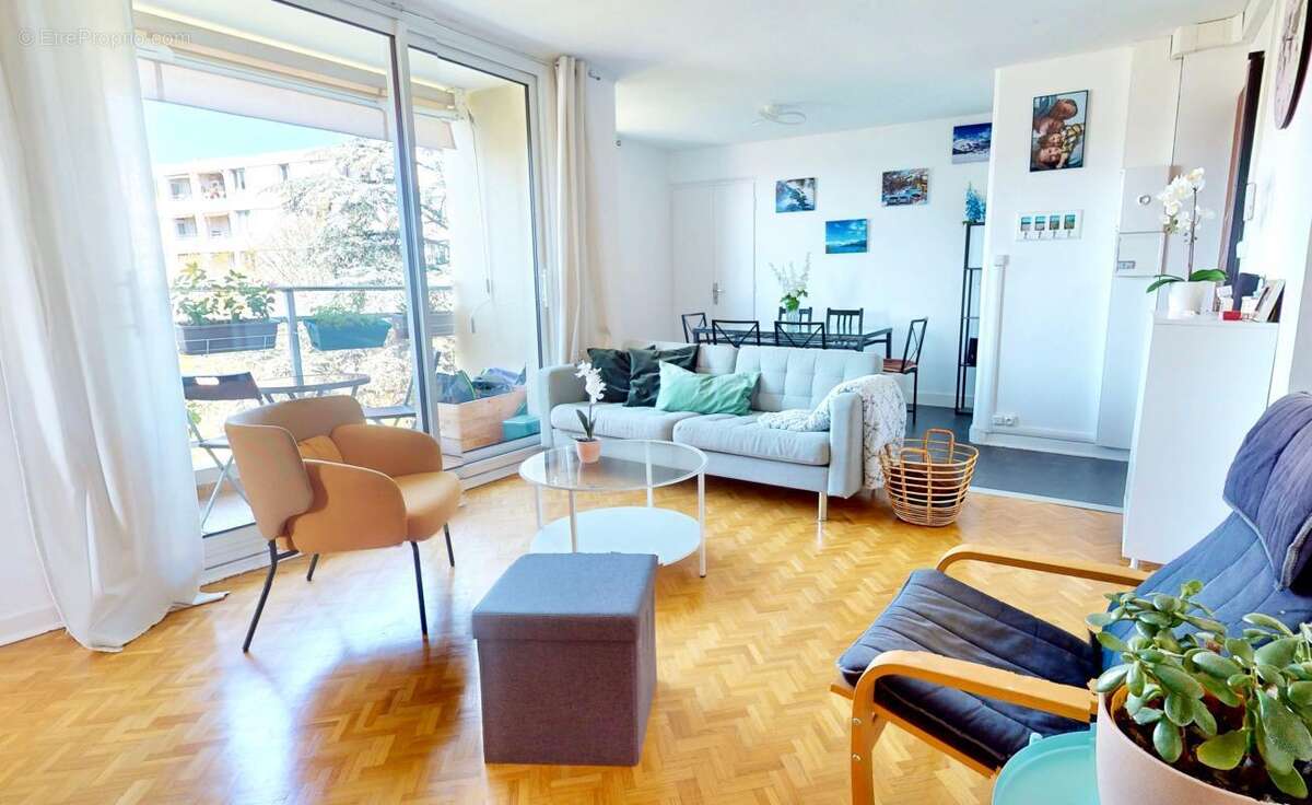 Appartement à LYON-5E