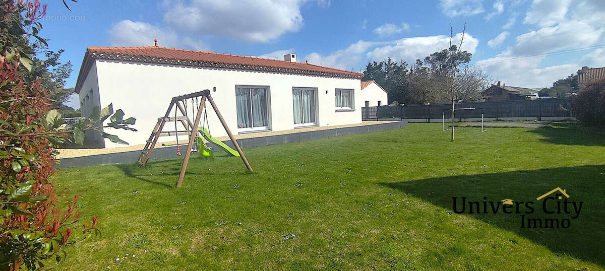 Maison à LES SORINIERES