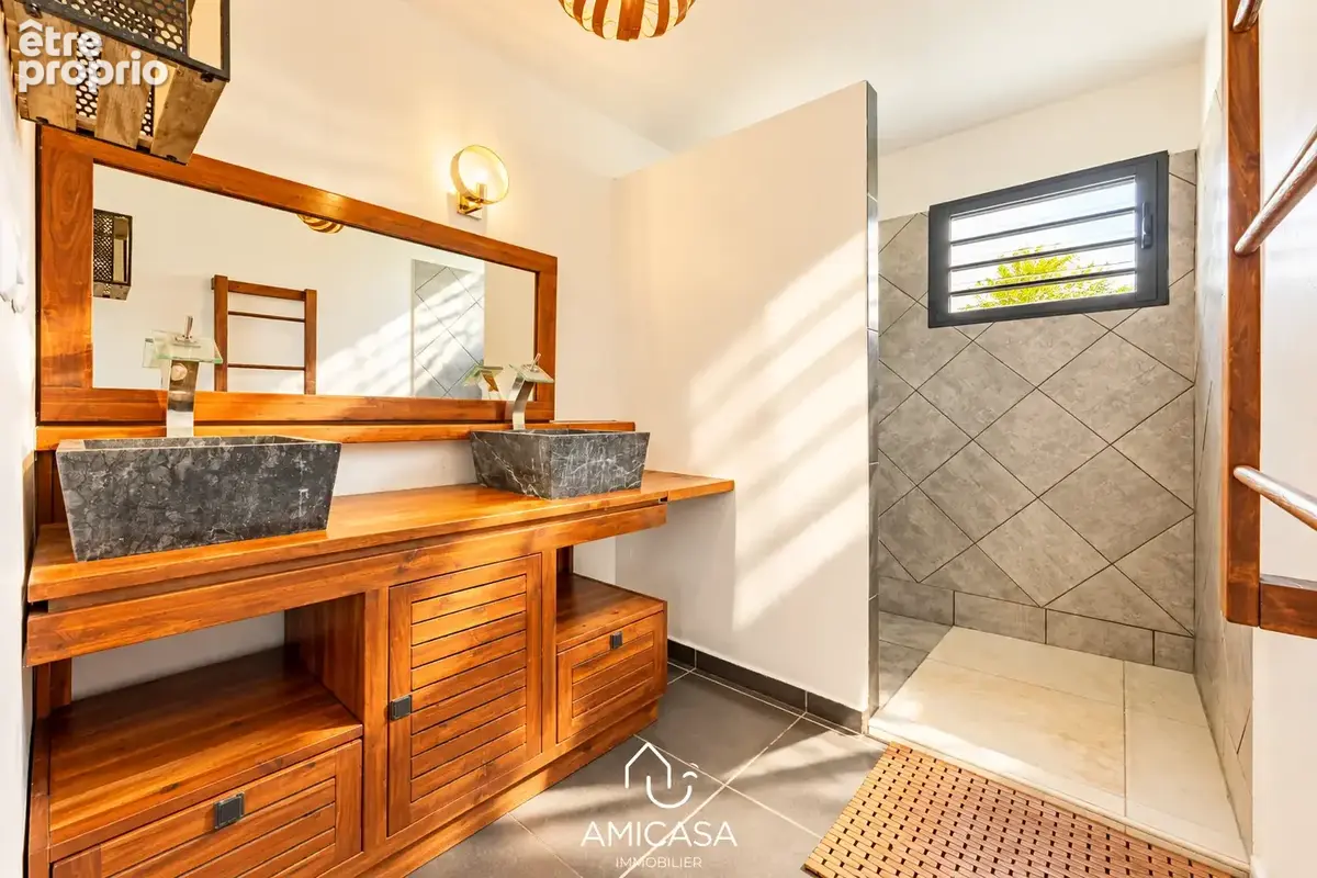 La possession (la reunion) - villa t4 avec piscine - photo 5