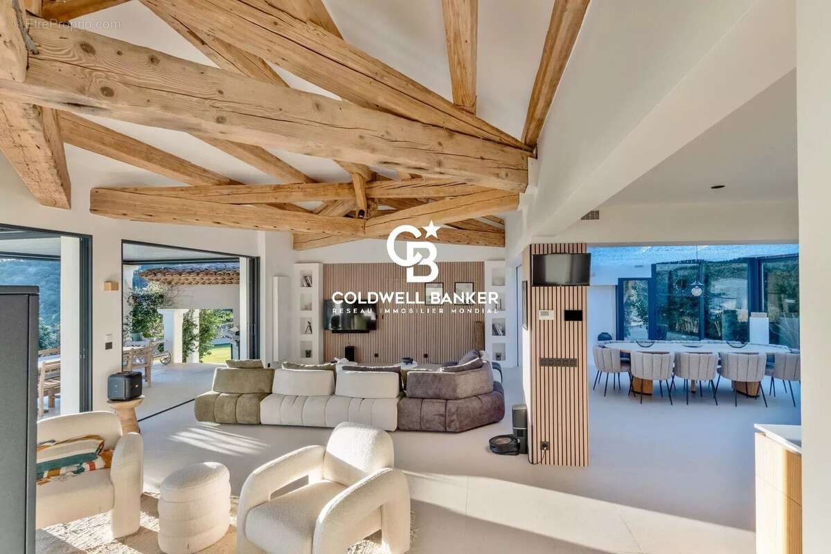 Maison à LA CROIX-VALMER