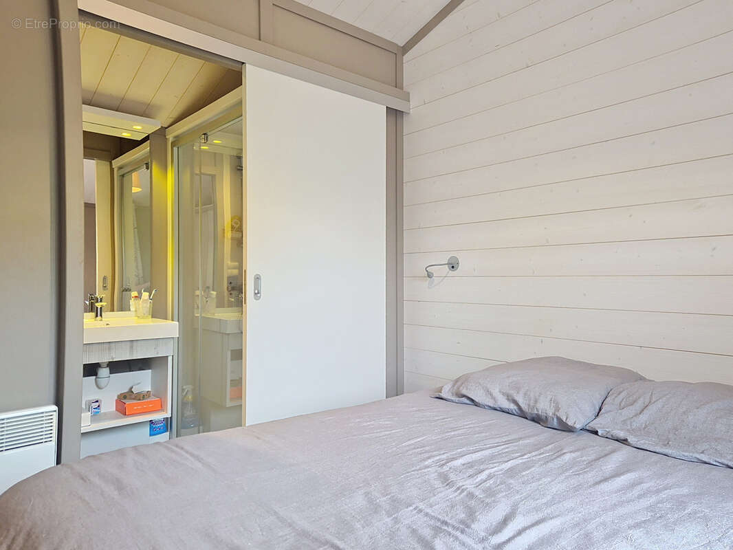 Coup de cœur assuré   Superbe chalet bois T4 récent et parfaitement entretenu à AZUR ! - photo 9