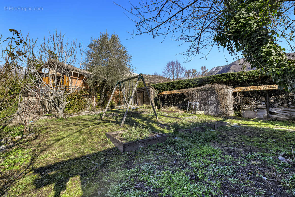 Maison à ROQUEBILLIERE