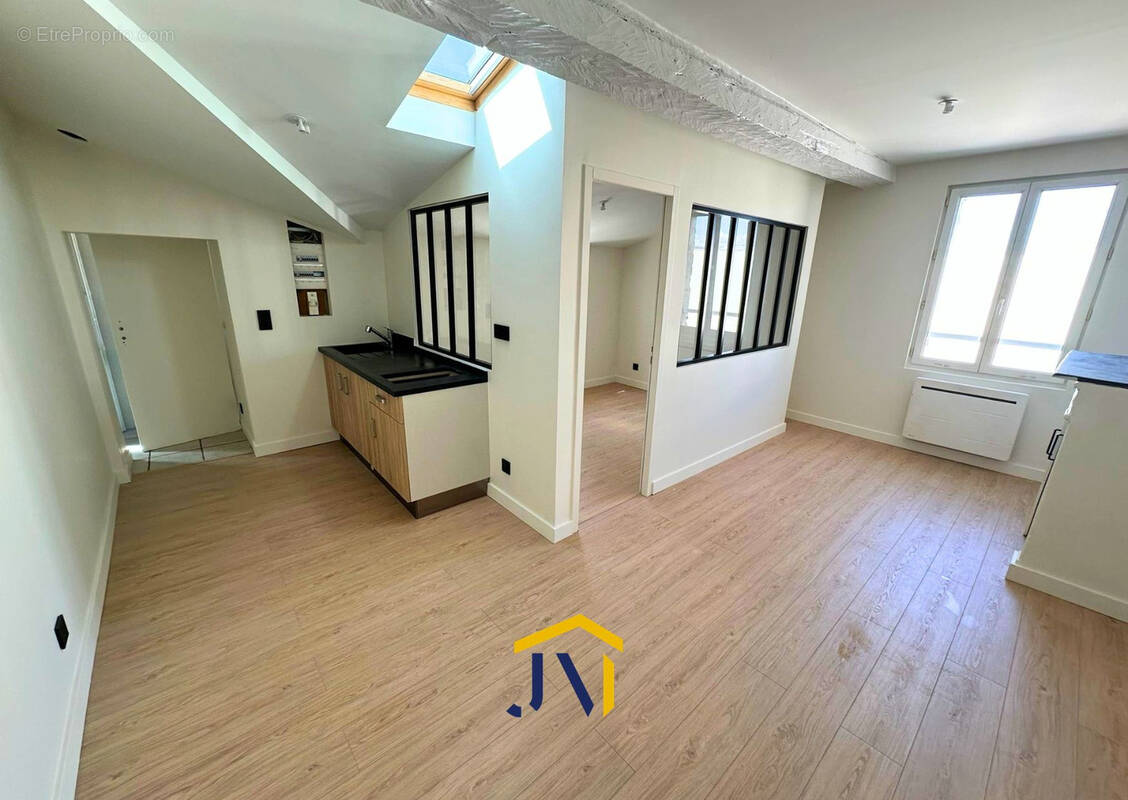 Appartement à BORDEAUX