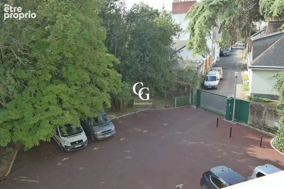 Appartement 4 pièces 64 m² à vendre à Nantes (44100) - photo 3