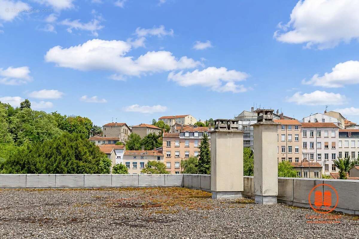Appartement à LYON-4E