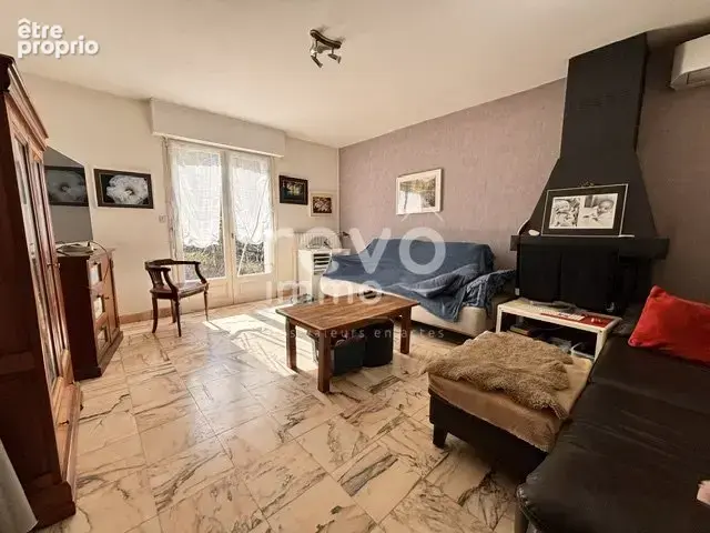 Maison familiale de 170m2 avec piscine chauffée sur plus de 9 000 m² - photo 6