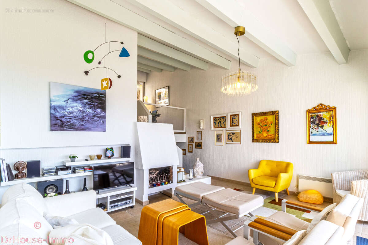 Maison 71 m² à Cavalaire-Sur-Mer  - photo 9
