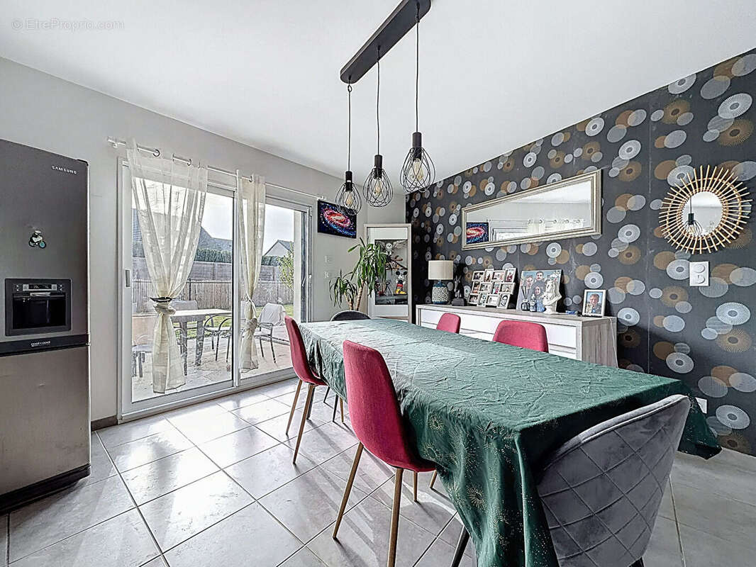 Maison à SAINT-VAAST-EN-AUGE