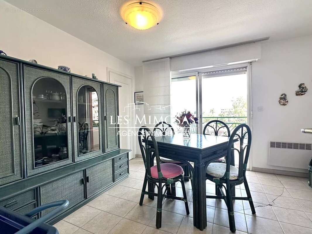 Appartement à FREJUS