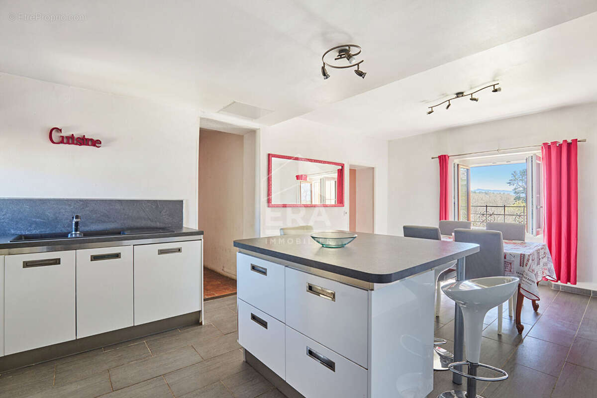 Appartement à CABRIES