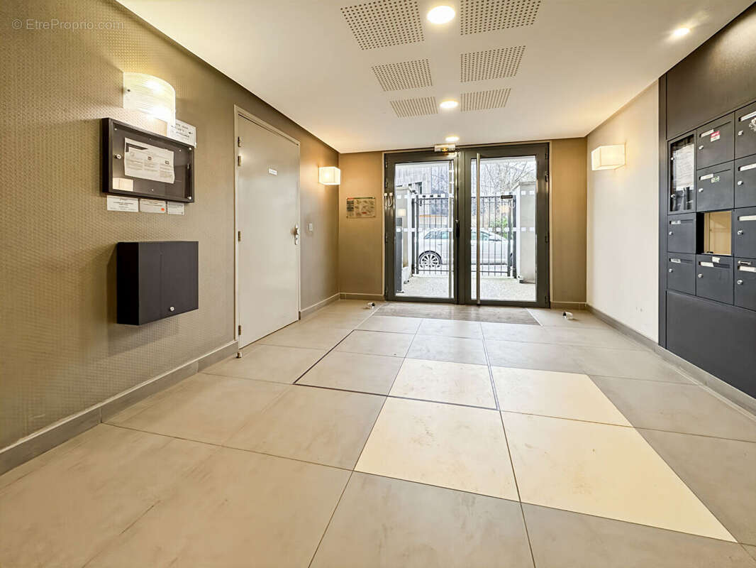 Appartement à ROSNY-SOUS-BOIS