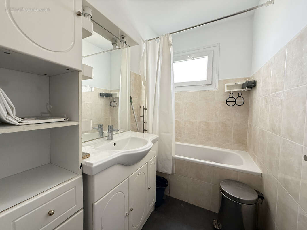 Appartement à FONTENAY-SOUS-BOIS