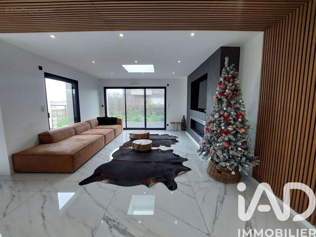 Photo 2 - Maison à LA CHAPELLE-SUR-ERDRE