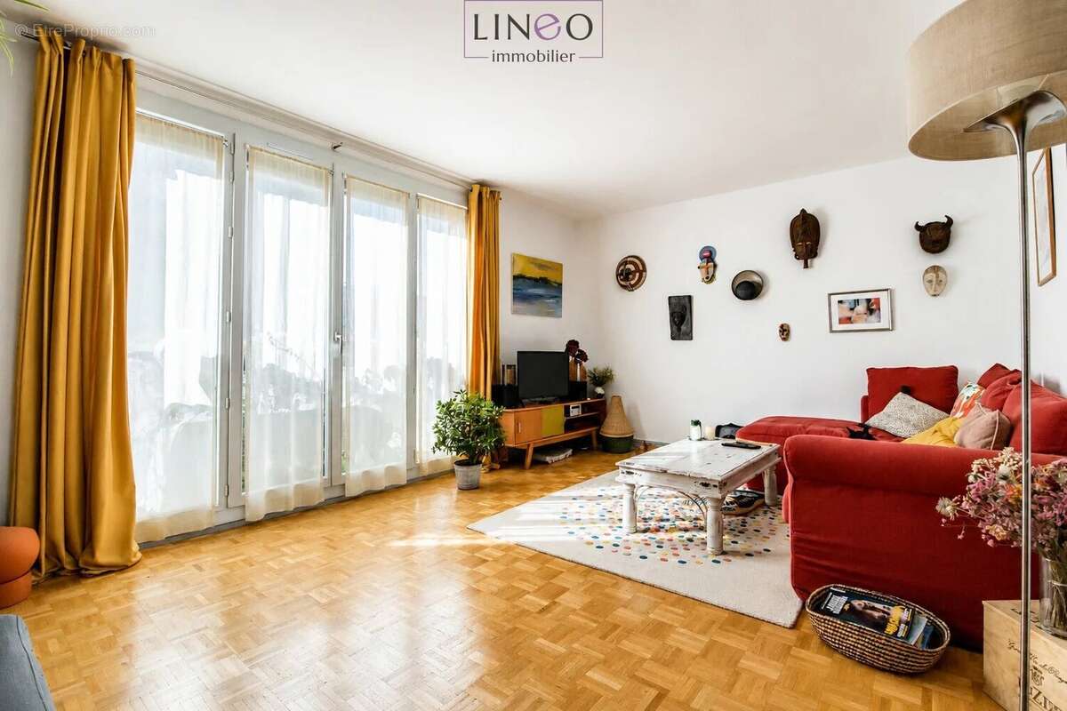Appartement à CHOISY-LE-ROI