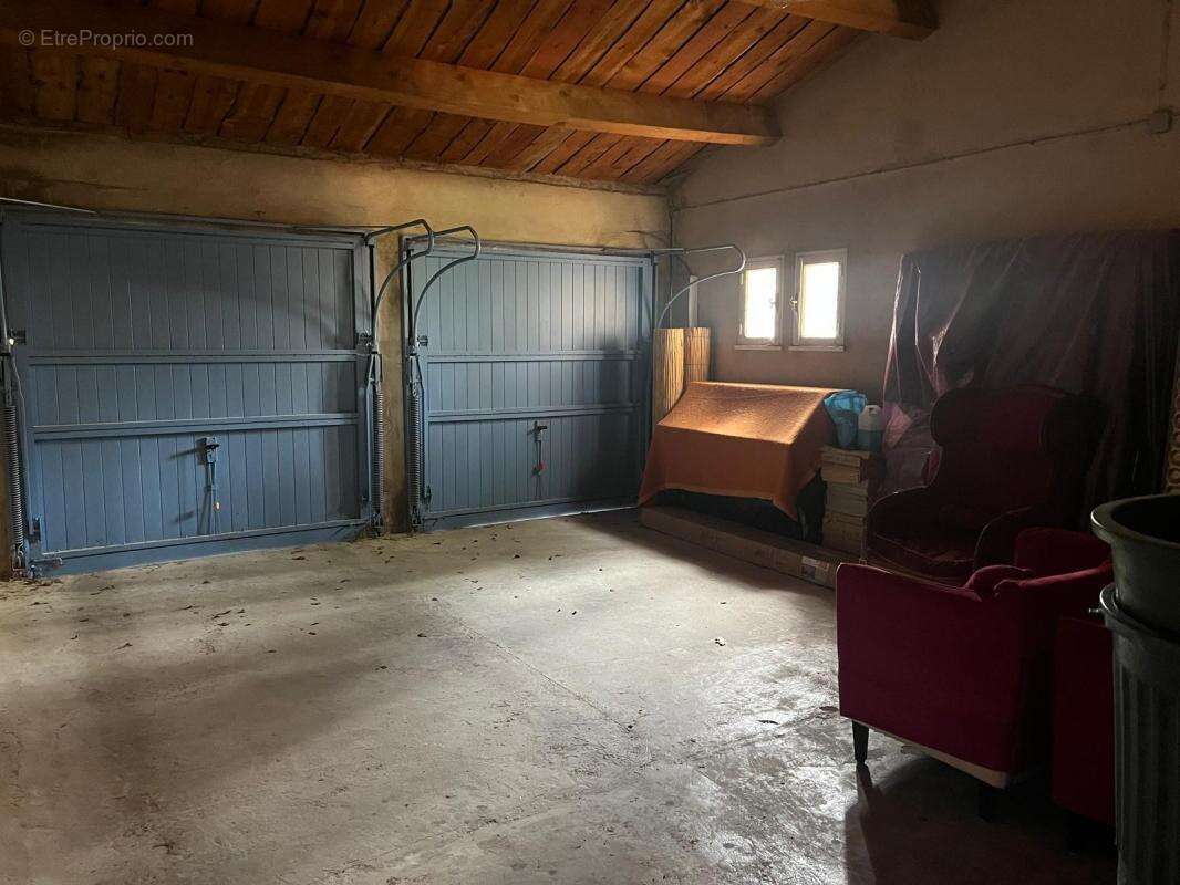 Maison à VENTABREN