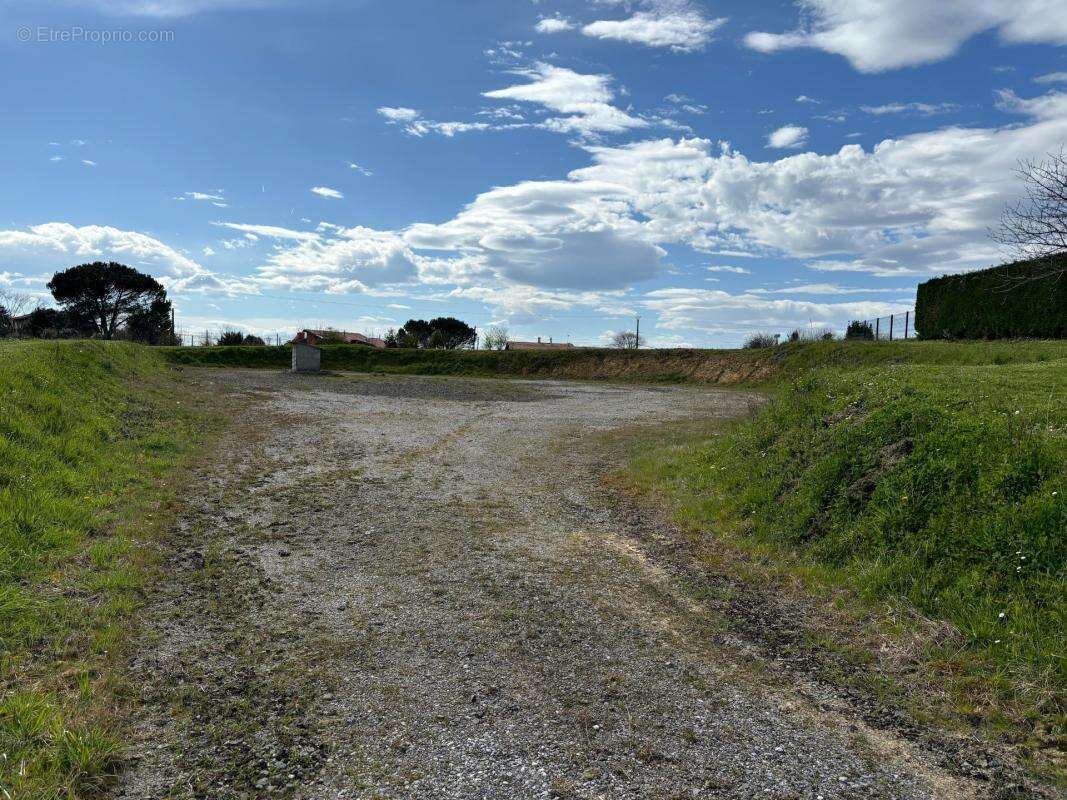 Terrain à vendre   (40) - photo 2
