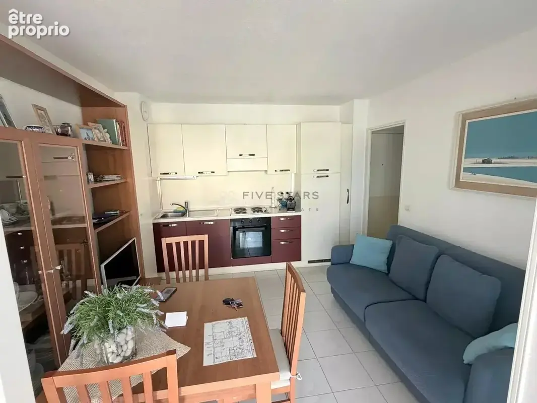 Photo Appartement à Saint-Laurent-Du-Var au prix de 198 000€