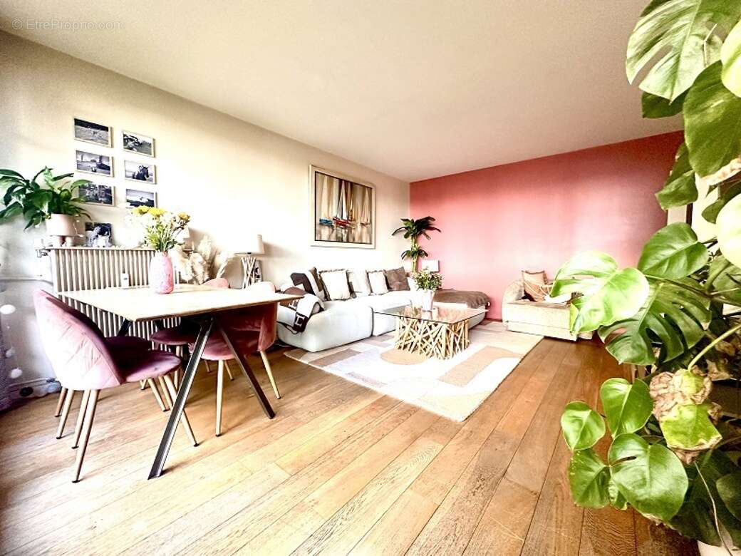 Appartement à RUEIL-MALMAISON