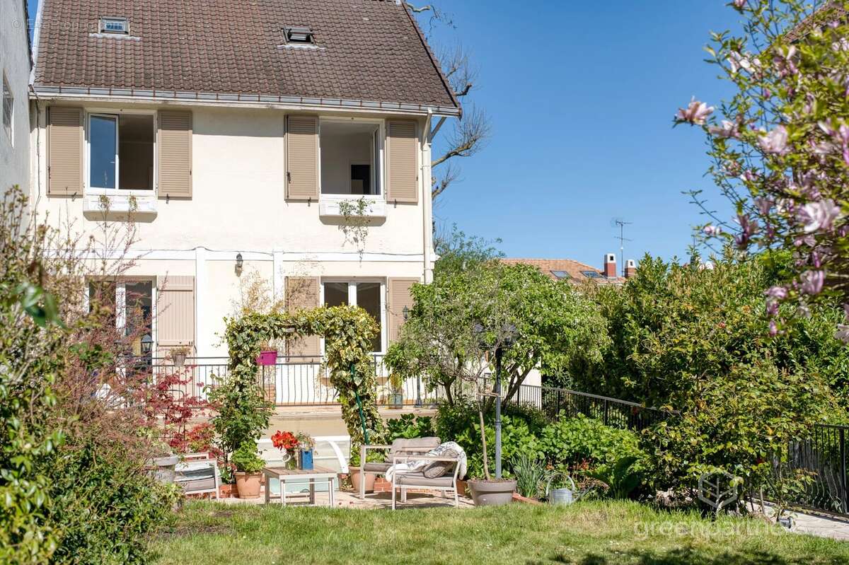 Maison à SEVRES
