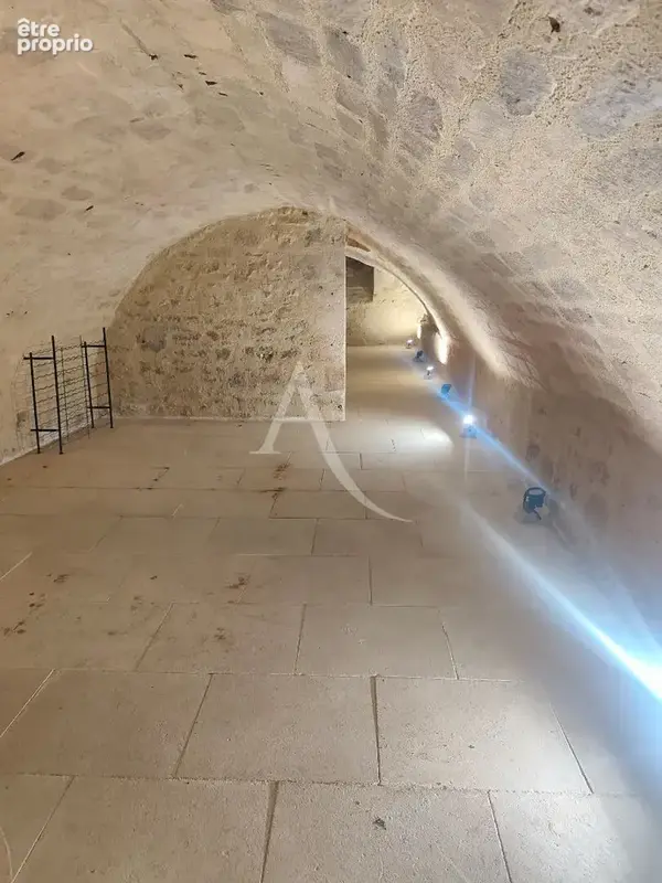 Appartement atypique au coeur du centre historique avec stationnement privatif - photo 16