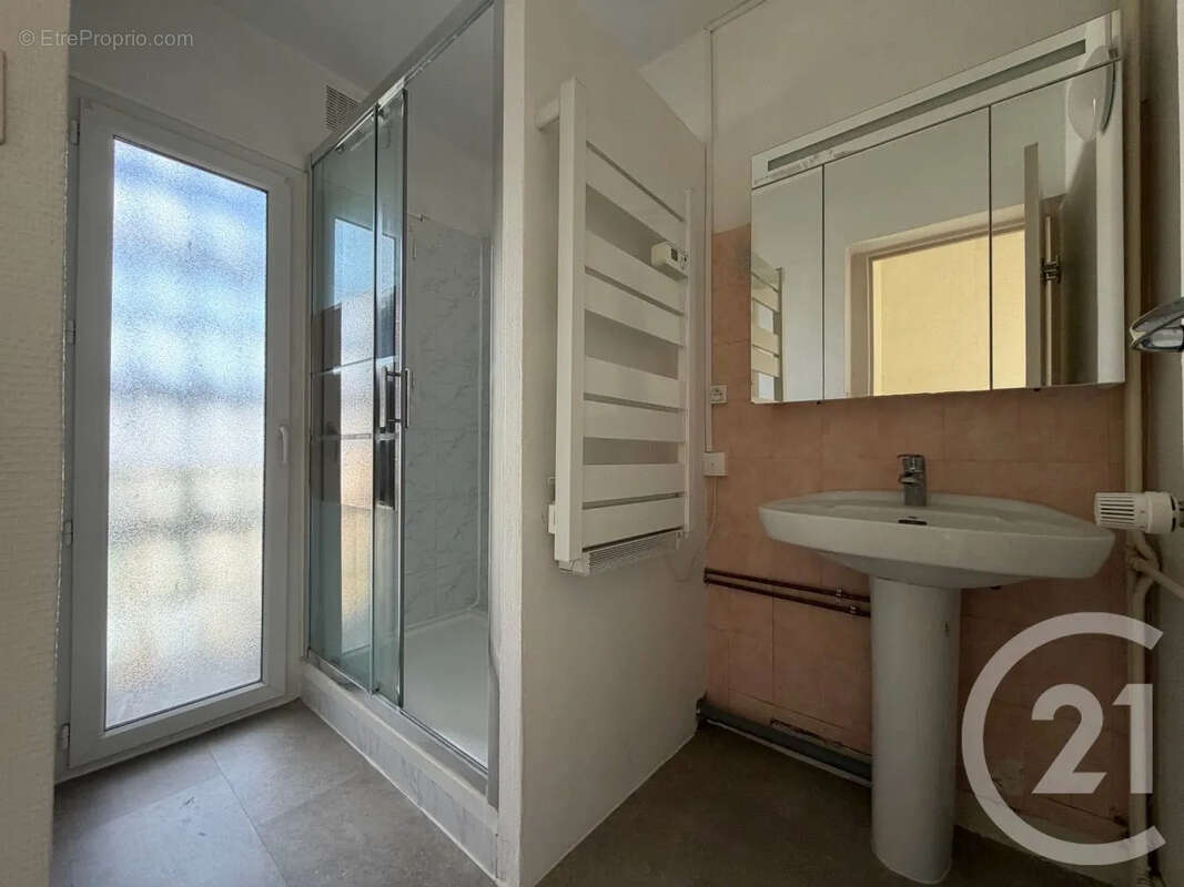 Appartement 70 m² à Chateaudun  - photo 4