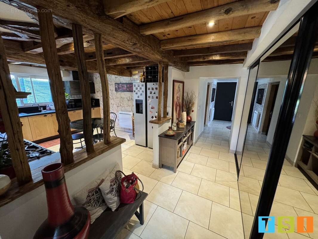 Maison de ville pleine de charme avec piscine - photo 6