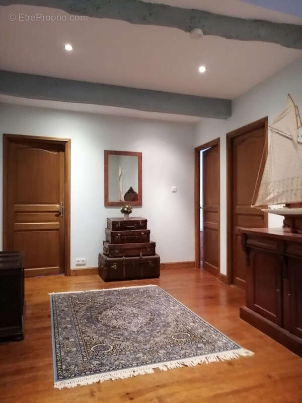 Maison à CAHUZAC-SUR-VERE