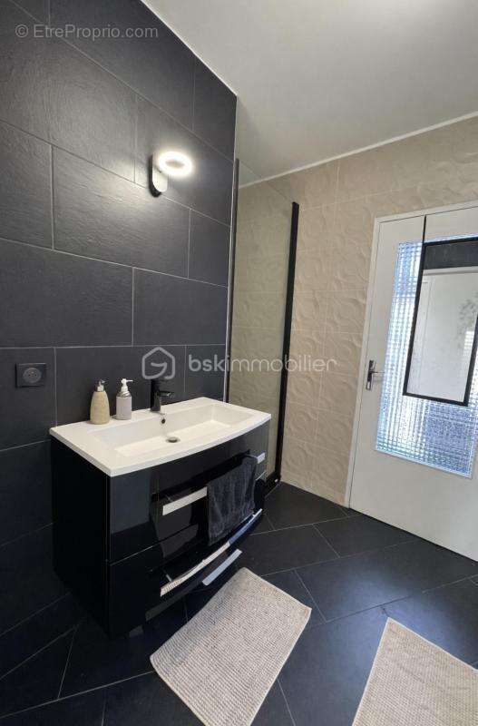 Appartement à CHAMPIGNY-SUR-MARNE