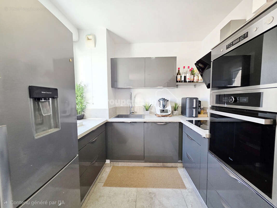 Superbe maison T4 de 74,38 m²  Résidence sécurisée ? Miramas (13140) - photo 7