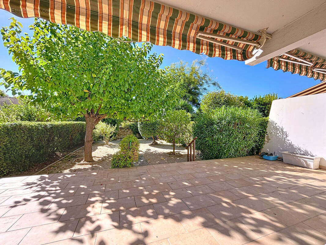 Appartement à MARSEILLE-12E