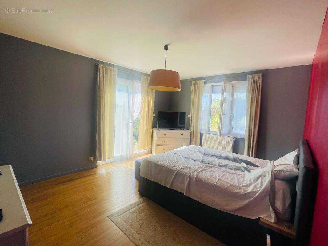 Maison à MONTRIGAUD