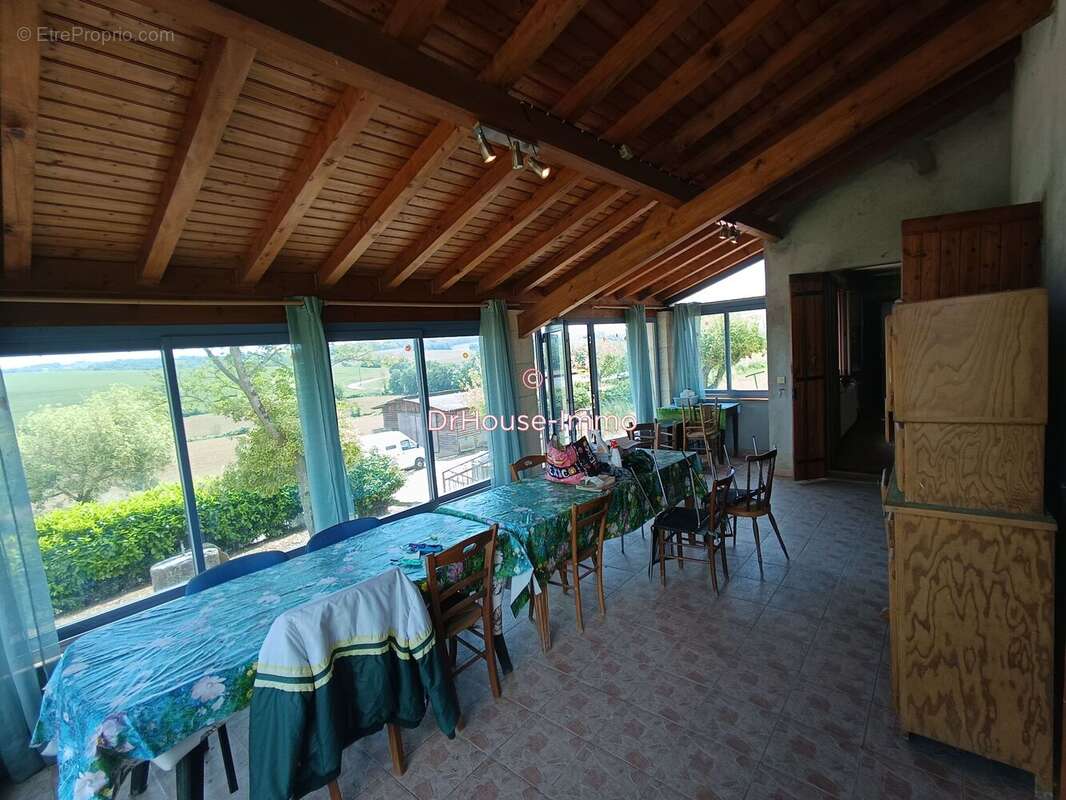 Maison à SAINT-AVIT