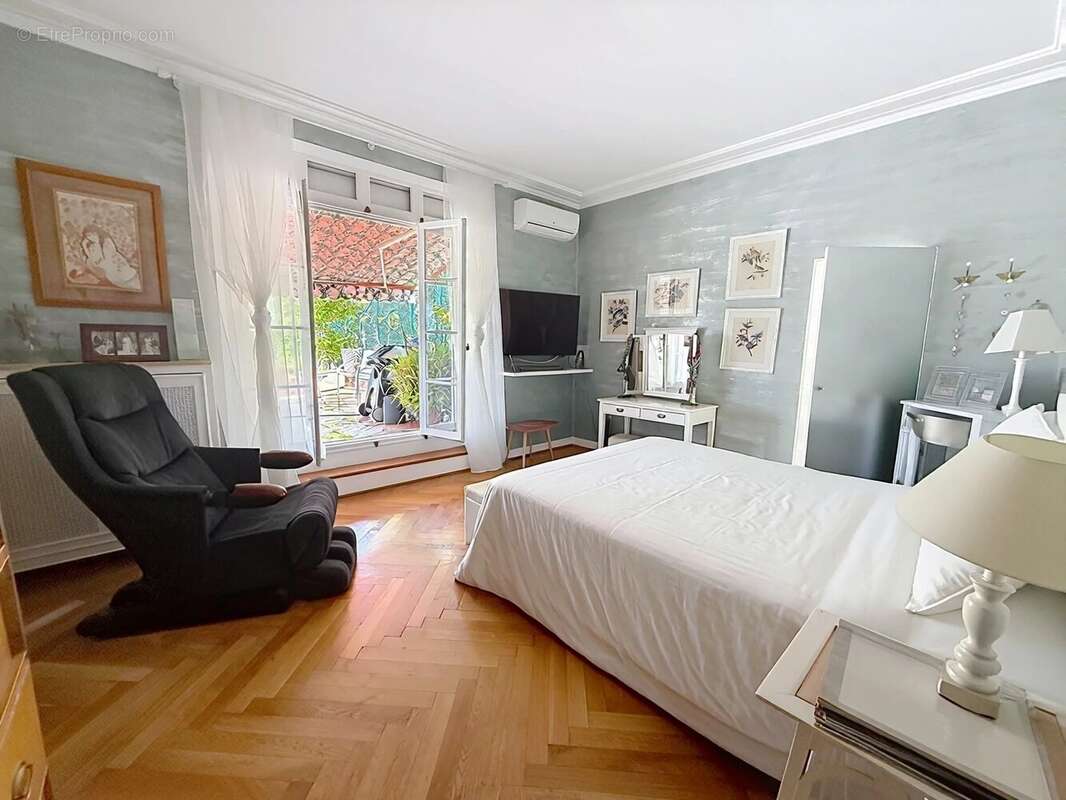 Mont boron –  3 pièces – 130 m² – penthouse – vue mer panoramique – parking – cave – rare - photo 16