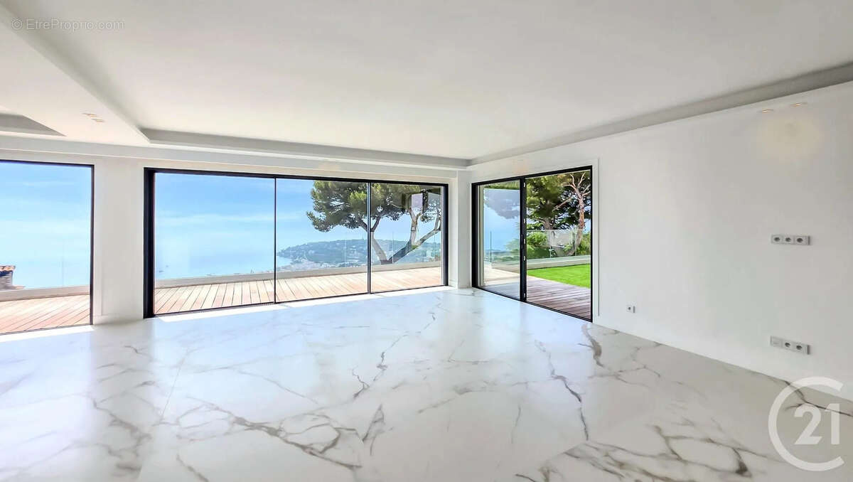 Maison à ROQUEBRUNE-CAP-MARTIN