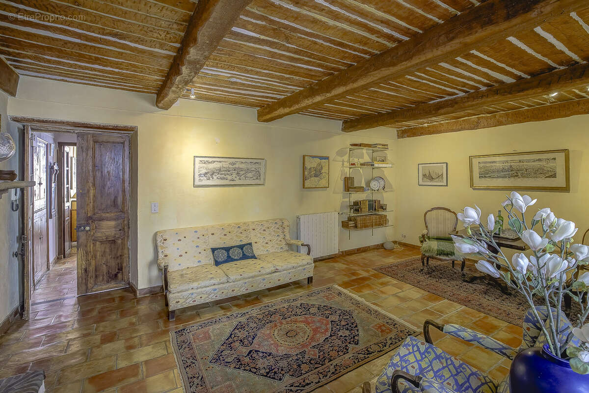 Maison à LA COLLE-SUR-LOUP