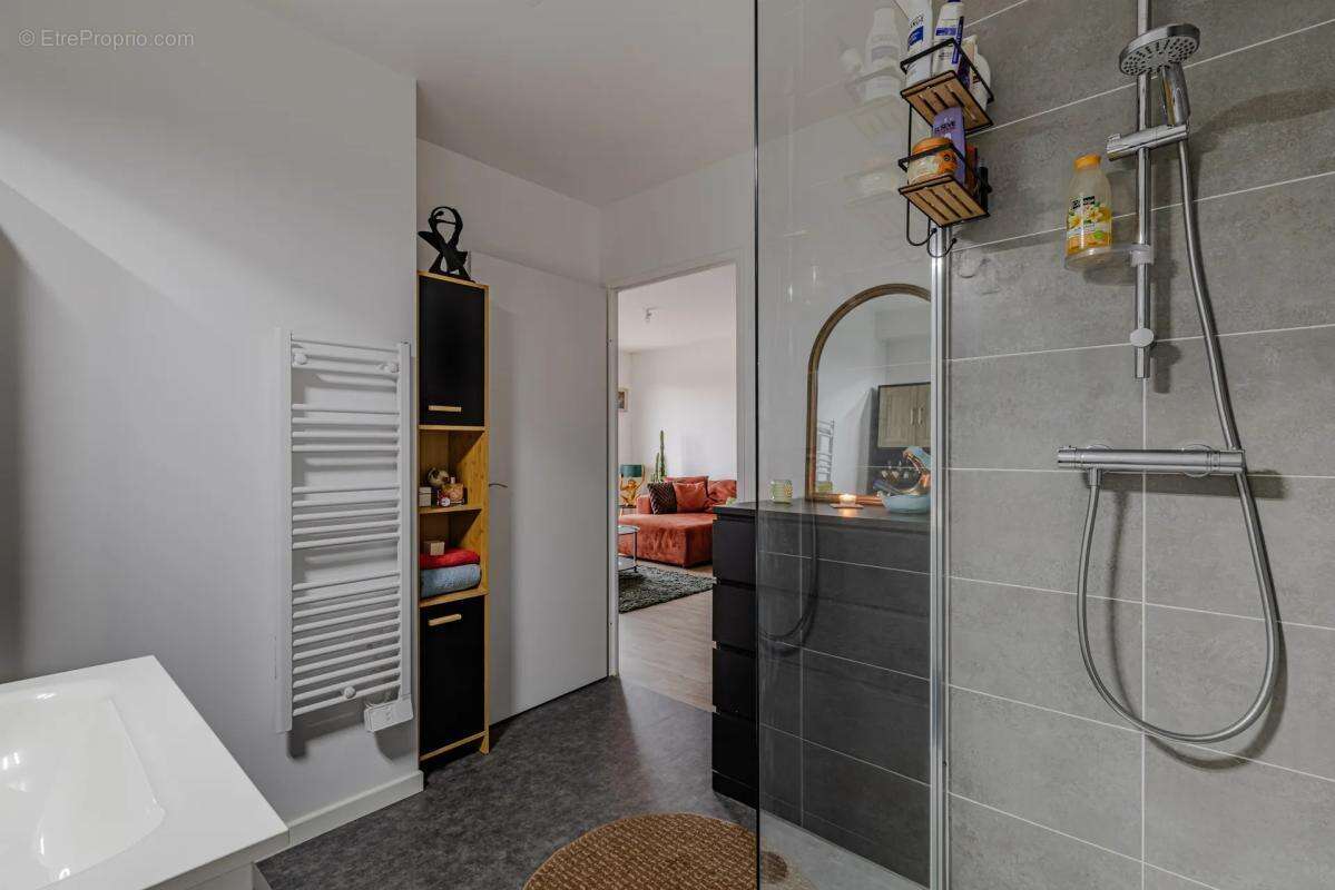 Appartement à CORBEIL-ESSONNES