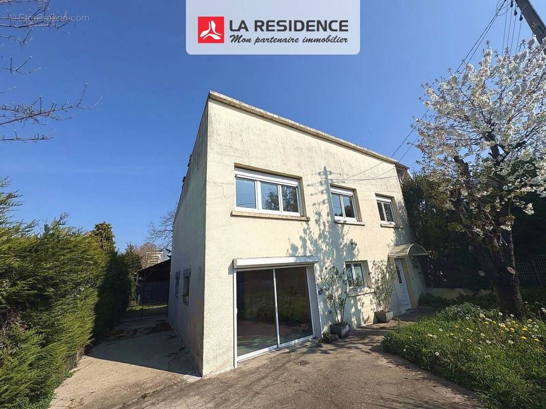 Maison à EPINAY-SUR-SEINE