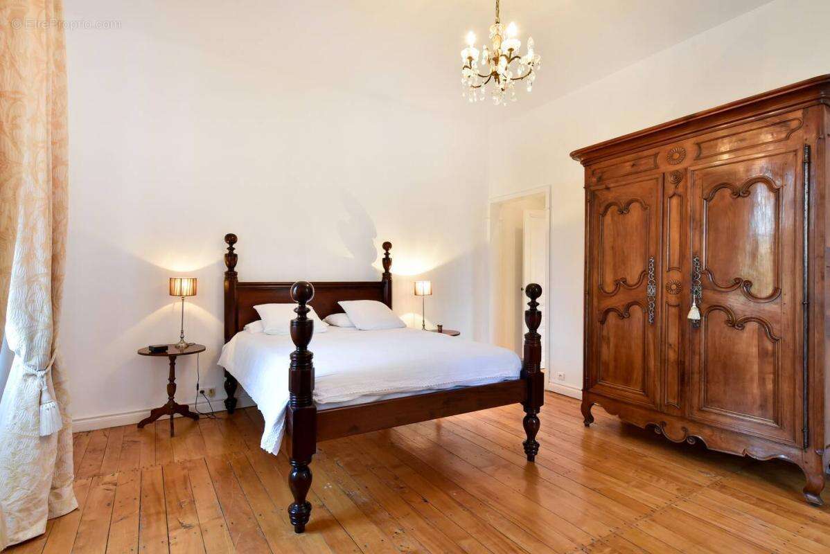 Maison à LATRESNE