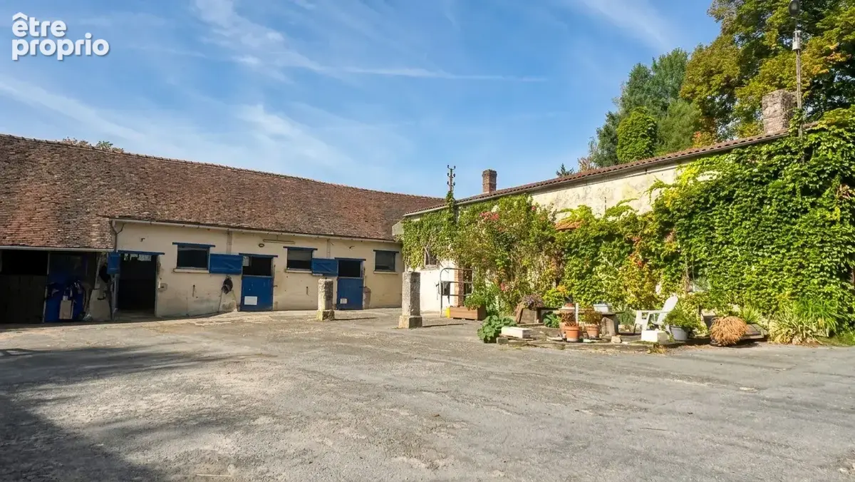 Corps de ferme à vocation équestre - photo 3