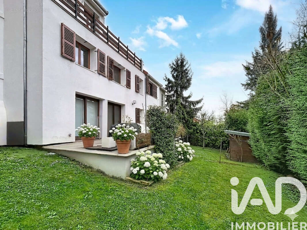 Photo 2 - Maison à GARCHES