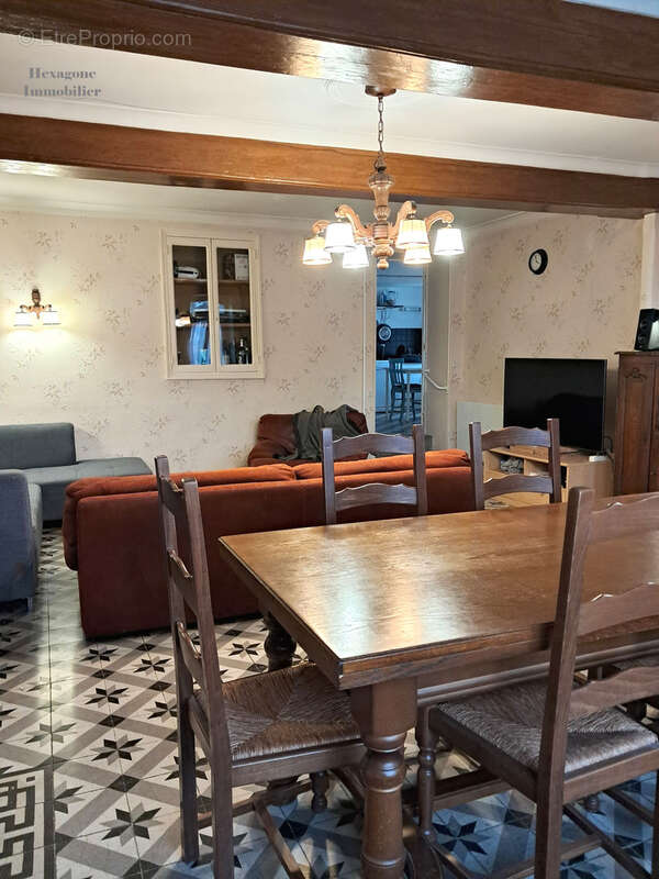 Maison à FAVERELLES