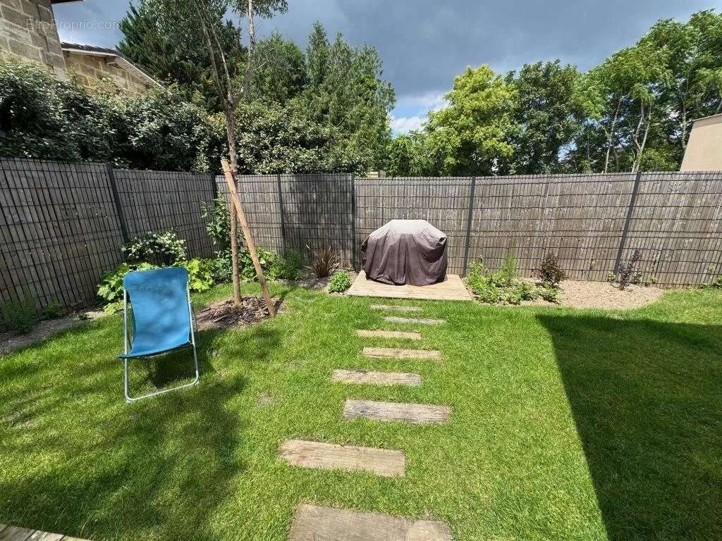 Maison à VILLENAVE-D&#039;ORNON