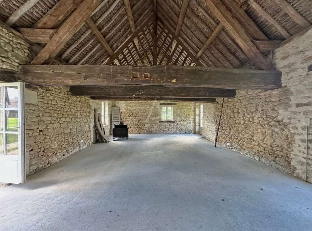 Maison à LE PIN-AU-HARAS