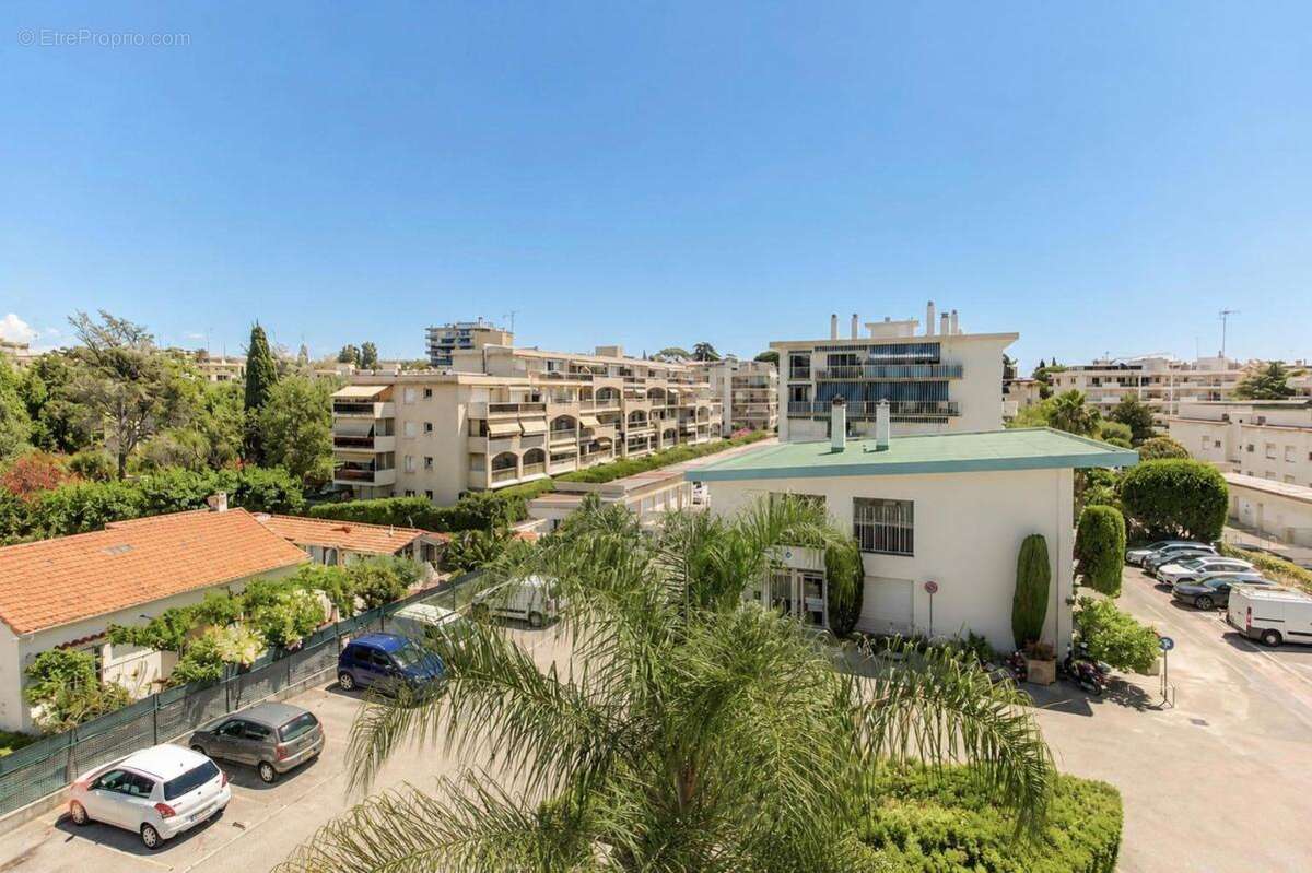 Appartement à CAGNES-SUR-MER