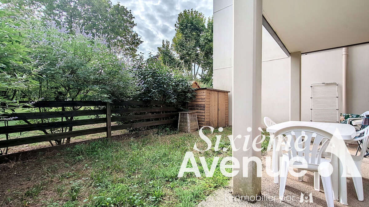 Appartement Rez de Jardin Saint Priest 3 pièce(s) 59 m2 - photo 8