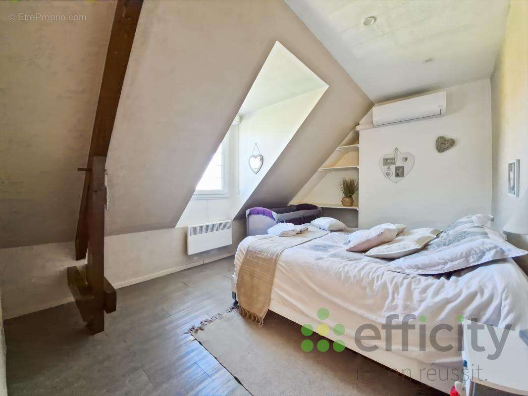Maison à SOUILLE